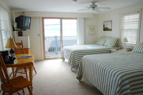 Hotel The Ocean View à West Hyannisport Extérieur photo