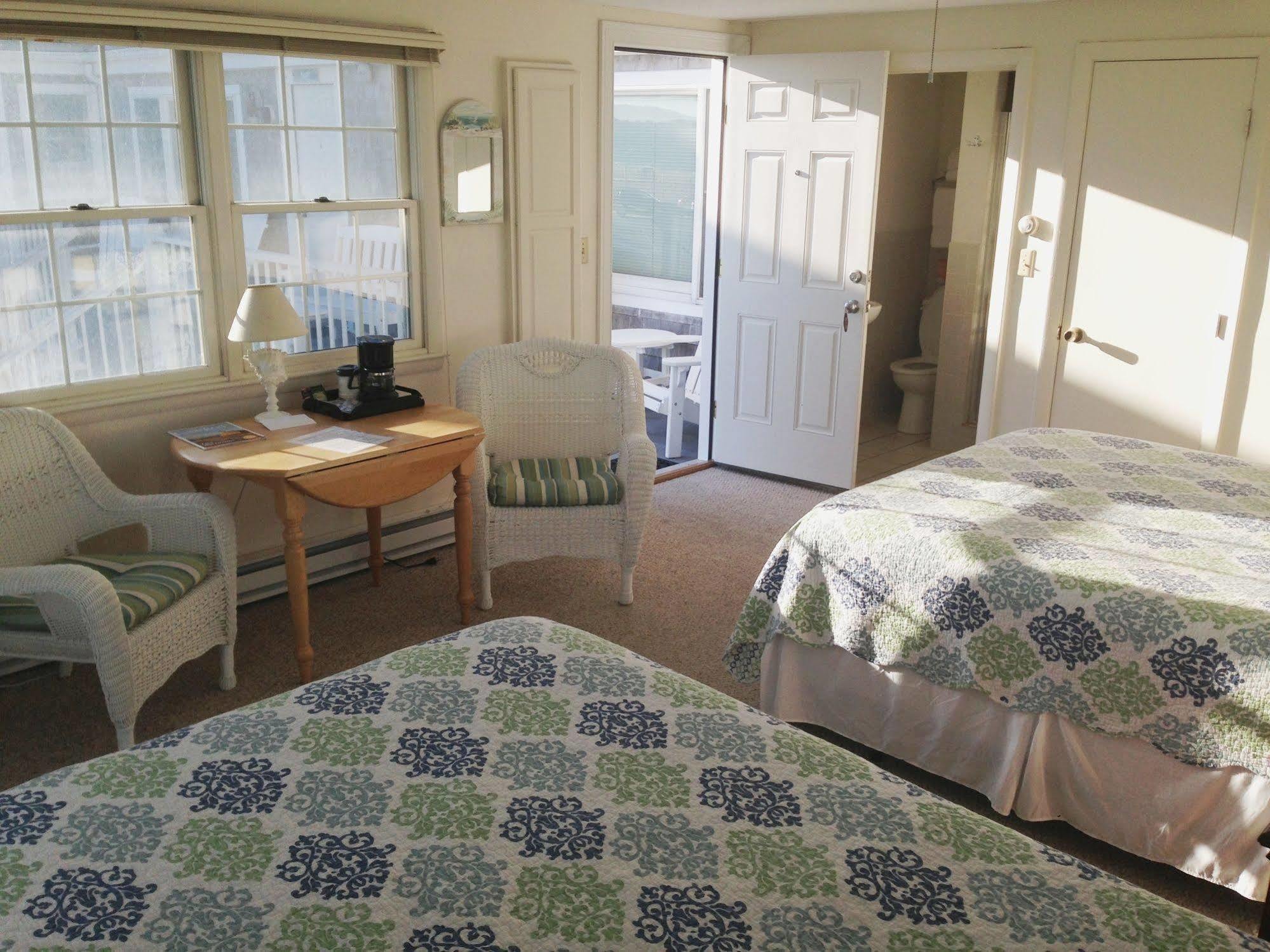 Hotel The Ocean View à West Hyannisport Extérieur photo
